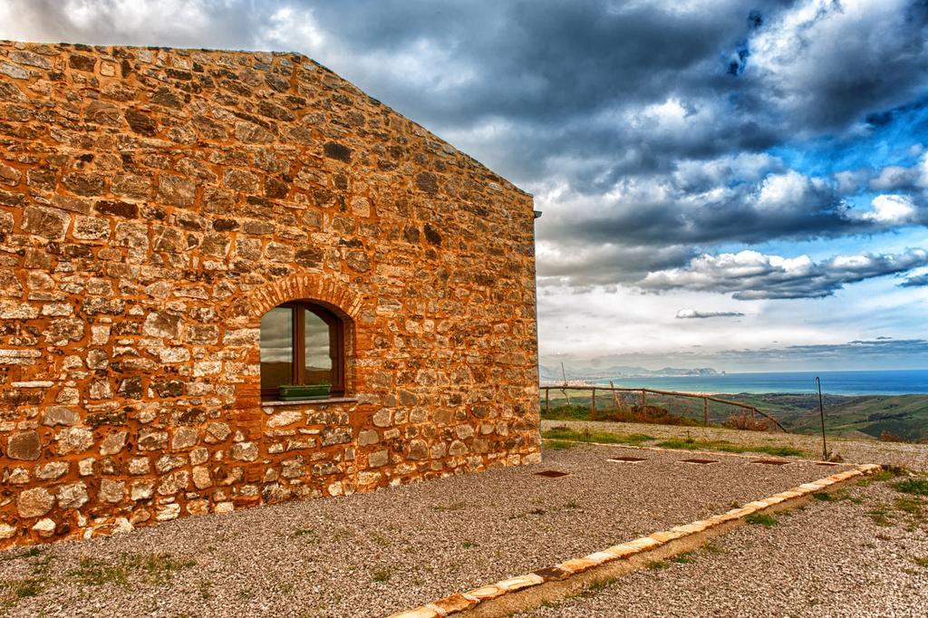 Agriturismo Case Tabarani Collesano Exterior foto